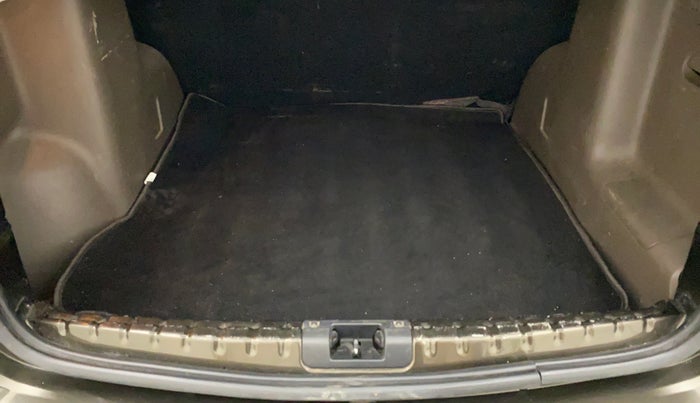 2019 Renault Duster 85 PS RXS MT DIESEL, Diesel, Manual, 67,396 km, Boot Inside