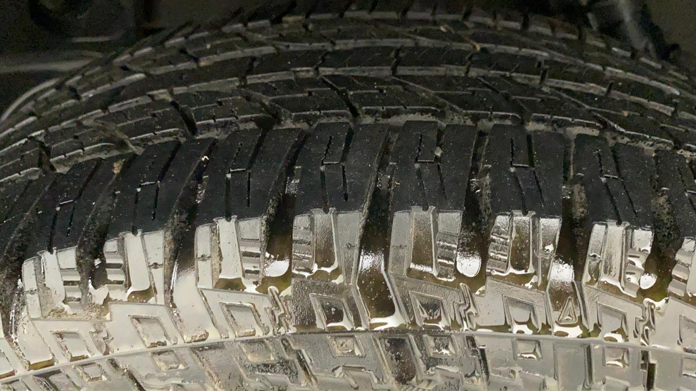 2019 Renault Duster 85 PS RXS MT DIESEL, Diesel, Manual, 67,396 km, Right Rear Tyre Tread