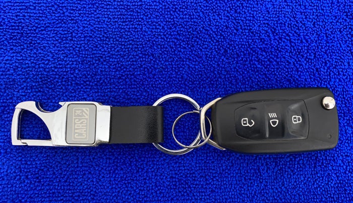 2014 Tata Zest XM PETROL, Petrol, Manual, 60,859 km, Key Close Up