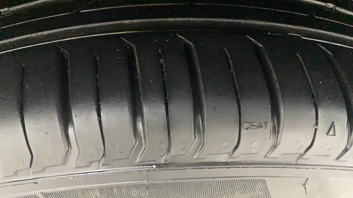 2017 Tata NEXON XM PETROL, Petrol, Manual, 62,236 km, Left Front Tyre Tread