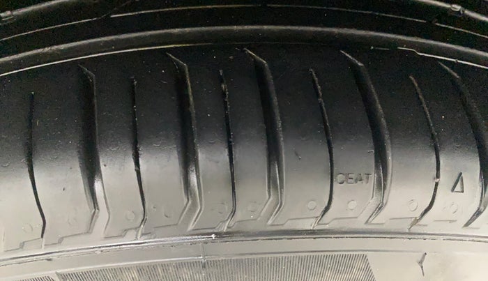 2017 Tata NEXON XM PETROL, Petrol, Manual, 62,236 km, Left Front Tyre Tread