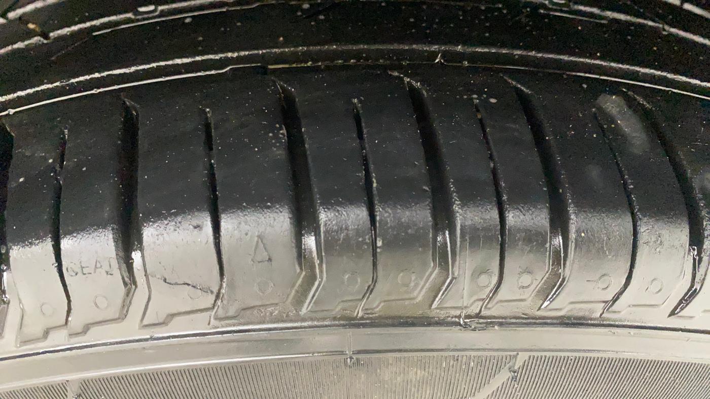 2017 Tata NEXON XM PETROL, Petrol, Manual, 62,236 km, Left Rear Tyre Tread