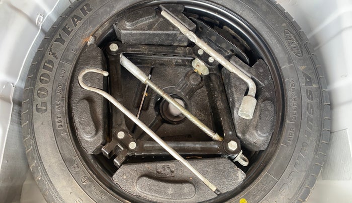 2017 Tata NEXON XM PETROL, Petrol, Manual, 62,236 km, Spare Tyre