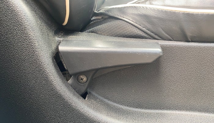 2017 Tata NEXON XM PETROL, Petrol, Manual, 62,236 km, Driver Side Adjustment Panel