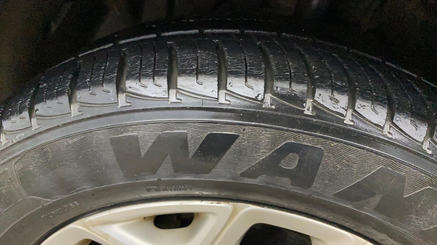 2014 Ford Ecosport TITANIUM 1.5L PETROL, Petrol, Manual, 96,082 km, Left Front Tyre Tread