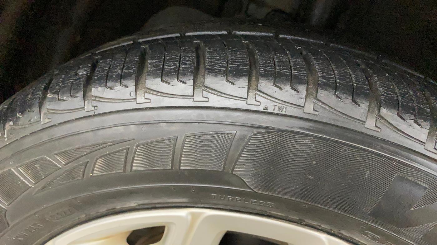 2014 Ford Ecosport TITANIUM 1.5L PETROL, Petrol, Manual, 96,082 km, Right Front Tyre Tread
