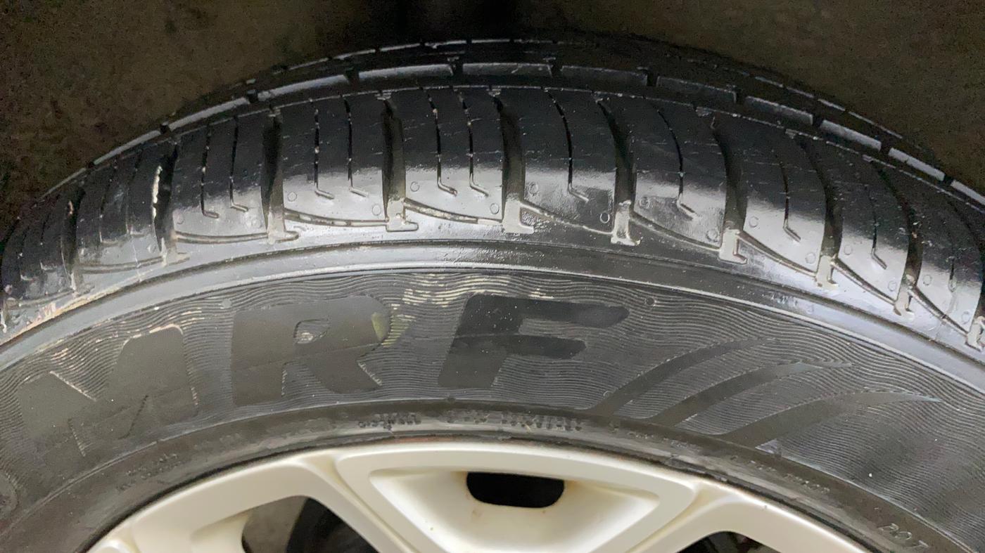 2014 Ford Ecosport TITANIUM 1.5L PETROL, Petrol, Manual, 96,082 km, Right Rear Tyre Tread