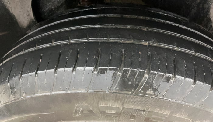 2023 Tata Harrier XT PLUS 2.0L KRYOTEC DARK EDITON, Diesel, Manual, 66,975 km, Left Rear Tyre Tread