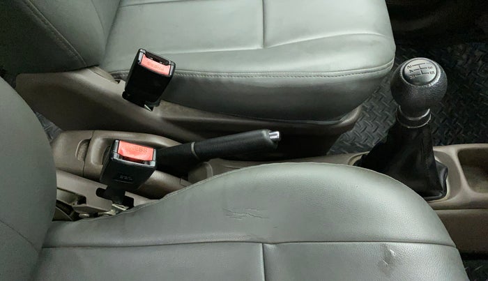 2010 Maruti Zen Estilo VXI, Petrol, Manual, 1,00,870 km, Gear Lever