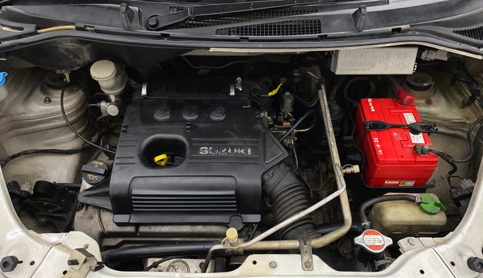 2010 Maruti Zen Estilo VXI, Petrol, Manual, 1,00,870 km, Open Bonet