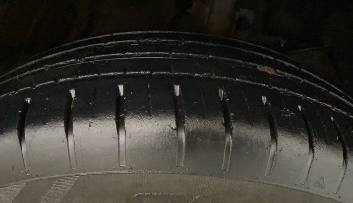 2024 Maruti Baleno SIGMA PETROL 1.2, Petrol, Manual, 33,300 km, Right Front Tyre Tread