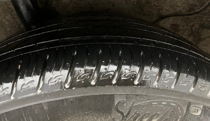 2022 KIA SONET GTX PLUS 1.0 IMT, Petrol, Manual, 23,928 km, Right Rear Tyre Tread