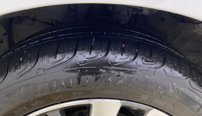 2022 Honda City 1.5L I-VTEC V CVT 5TH GEN, Petrol, Automatic, 53,973 km, Left Front Tyre Tread