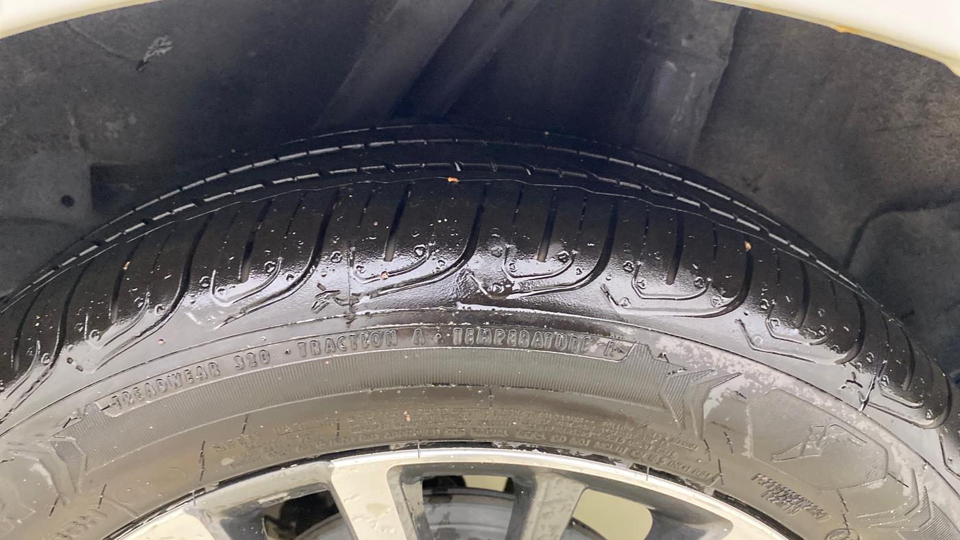 2022 Honda City 1.5L I-VTEC V CVT 5TH GEN, Petrol, Automatic, 53,973 km, Left Rear Tyre Tread