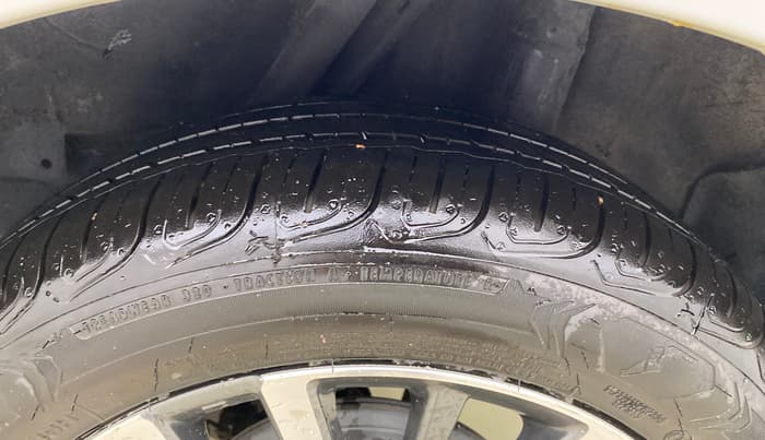 2022 Honda City 1.5L I-VTEC V CVT 5TH GEN, Petrol, Automatic, 53,973 km, Left Rear Tyre Tread