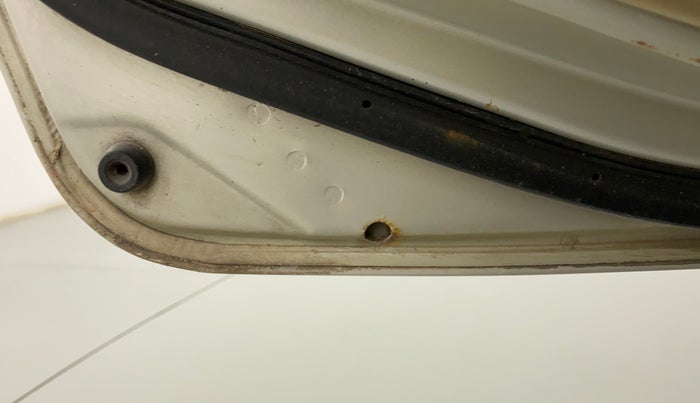 2014 Maruti Ertiga VXI, Petrol, Manual, 22,243 km, Rear left door - Slight discoloration