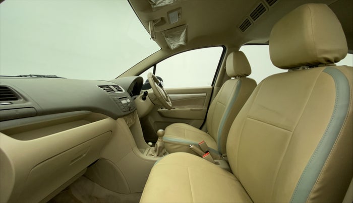2014 Maruti Ertiga VXI, Petrol, Manual, 22,243 km, Right Side Front Door Cabin