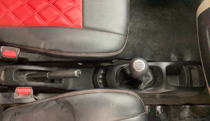 2014 Maruti Wagon R 1.0 LXI, Petrol, Manual, 93,275 km, Gear Lever