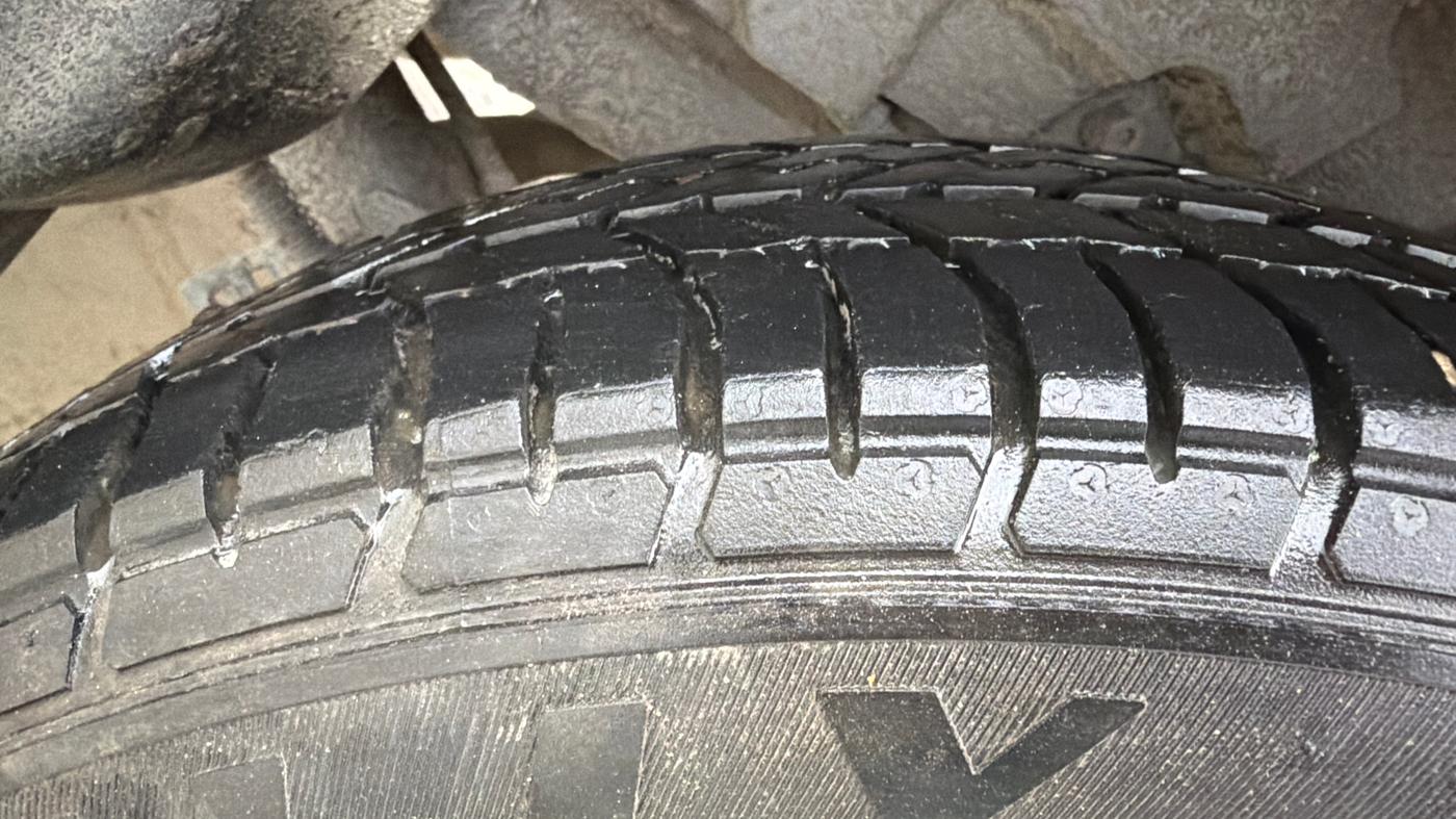 2022 Tata TIGOR XZ PLUS CNG, CNG, Manual, 81,872 km, Left Rear Tyre Tread