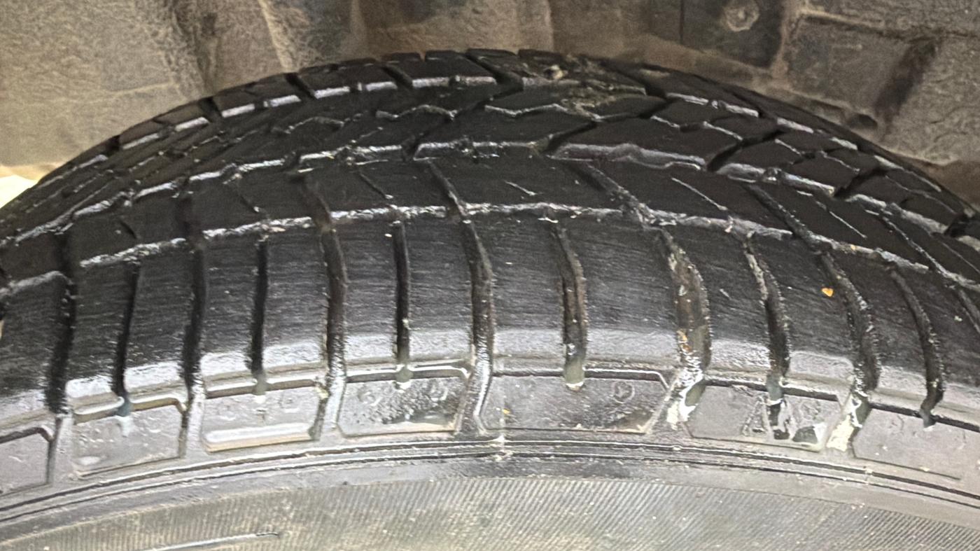 2022 Tata TIGOR XZ PLUS CNG, CNG, Manual, 81,872 km, Right Rear Tyre Tread