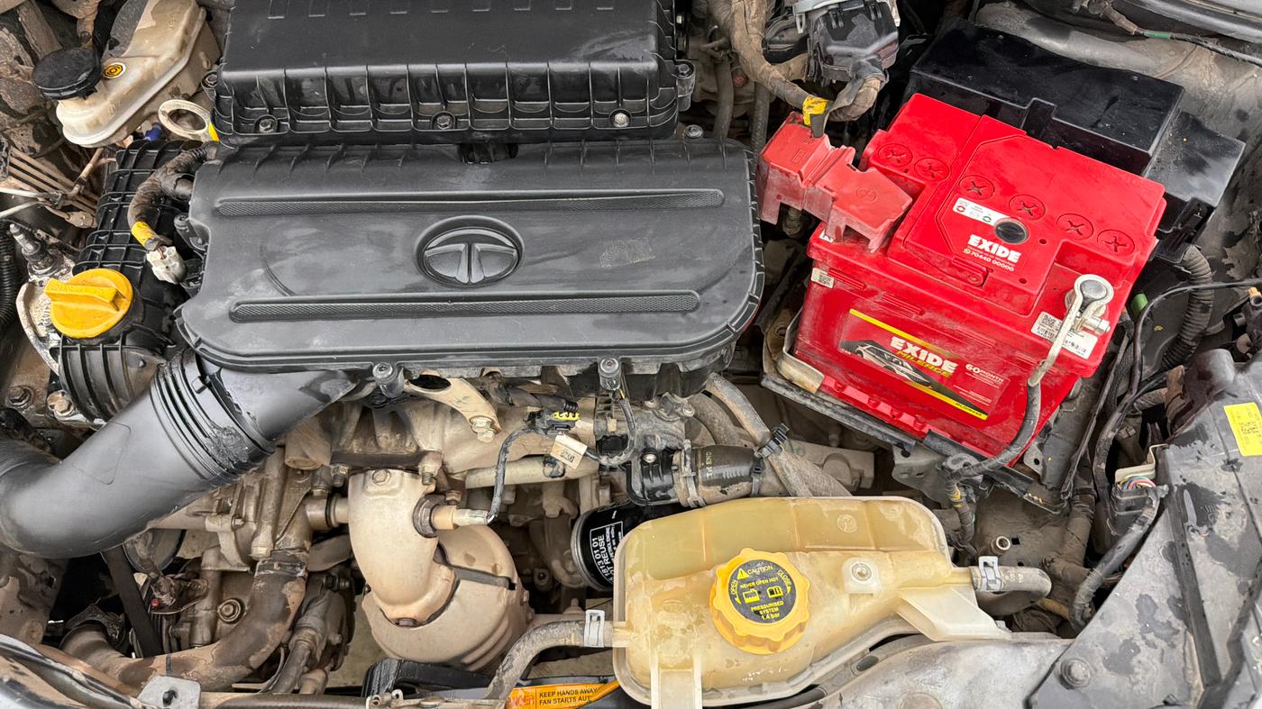 2022 Tata TIGOR XZ PLUS CNG, CNG, Manual, 81,872 km, Engine View - Left