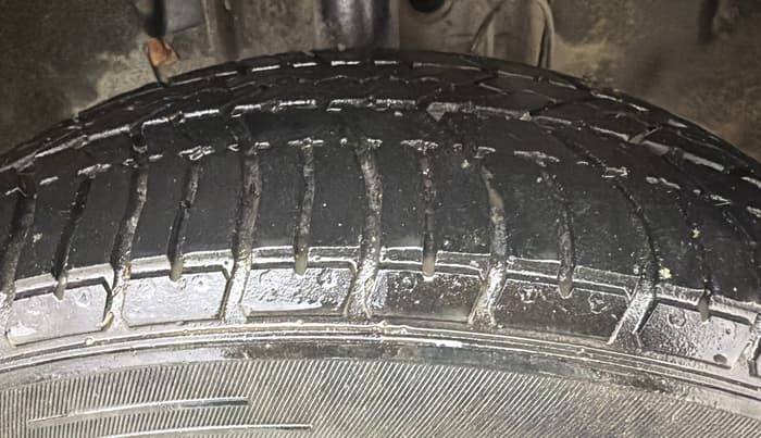 2022 Tata TIGOR XZ PLUS CNG, CNG, Manual, 81,872 km, Right Front Tyre Tread