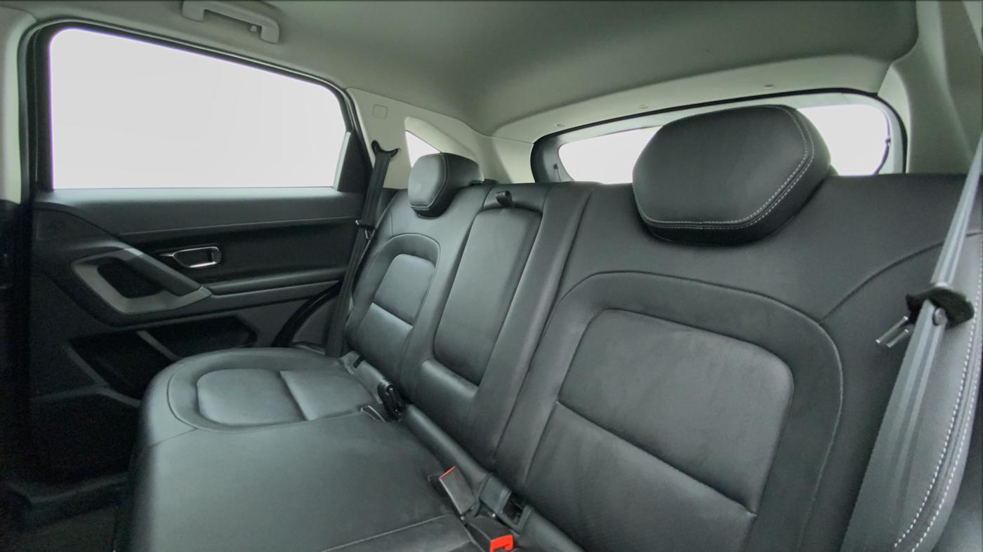2019 Tata Harrier XZ DARK EDITION, Diesel, Manual, 28,986 km, Right Side Rear Door Cabin