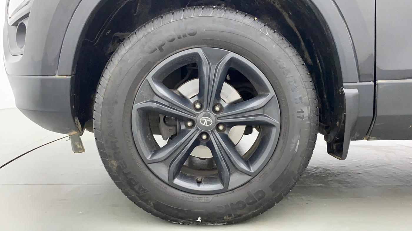 2019 Tata Harrier XZ DARK EDITION, Diesel, Manual, 28,986 km, Left Front Wheel