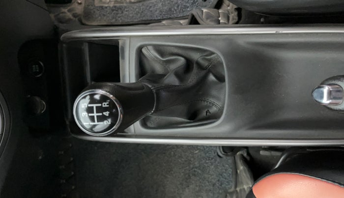 2019 Maruti Baleno DELTA PETROL 1.2, Petrol, Manual, 91,712 km, Gear Lever