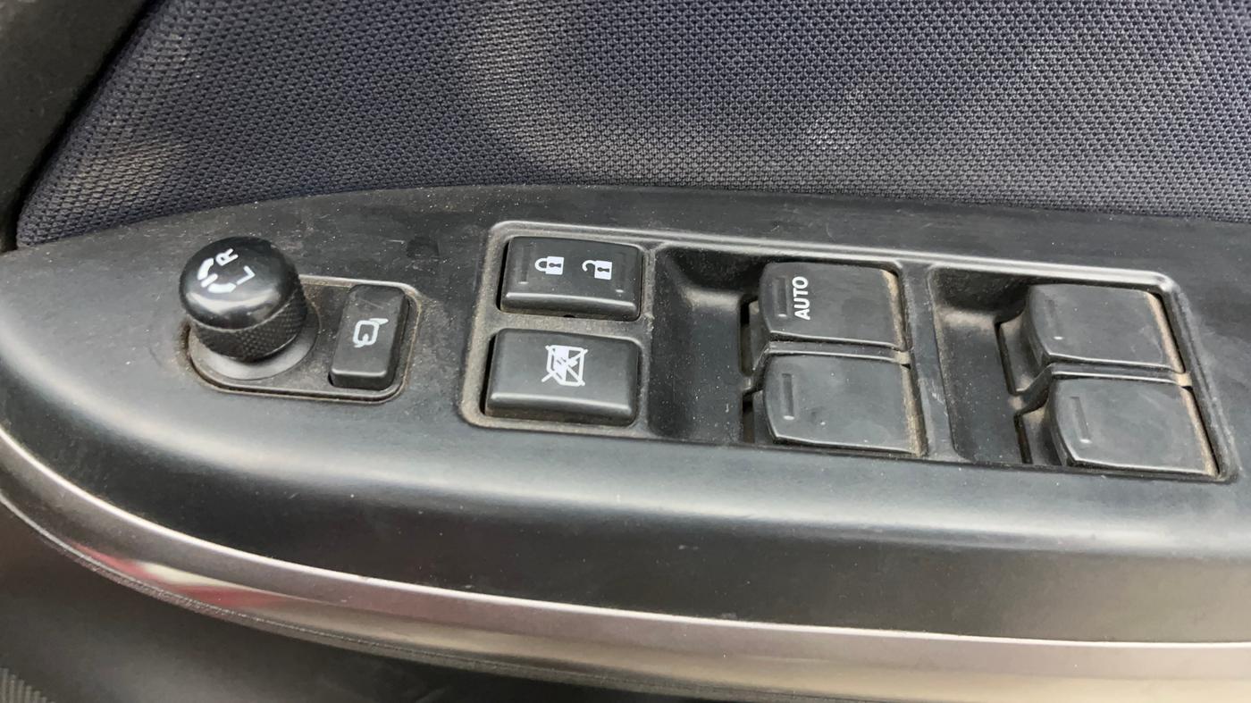 2019 Maruti Baleno DELTA PETROL 1.2, Petrol, Manual, 92,821 km, Driver Side Door Panels Control