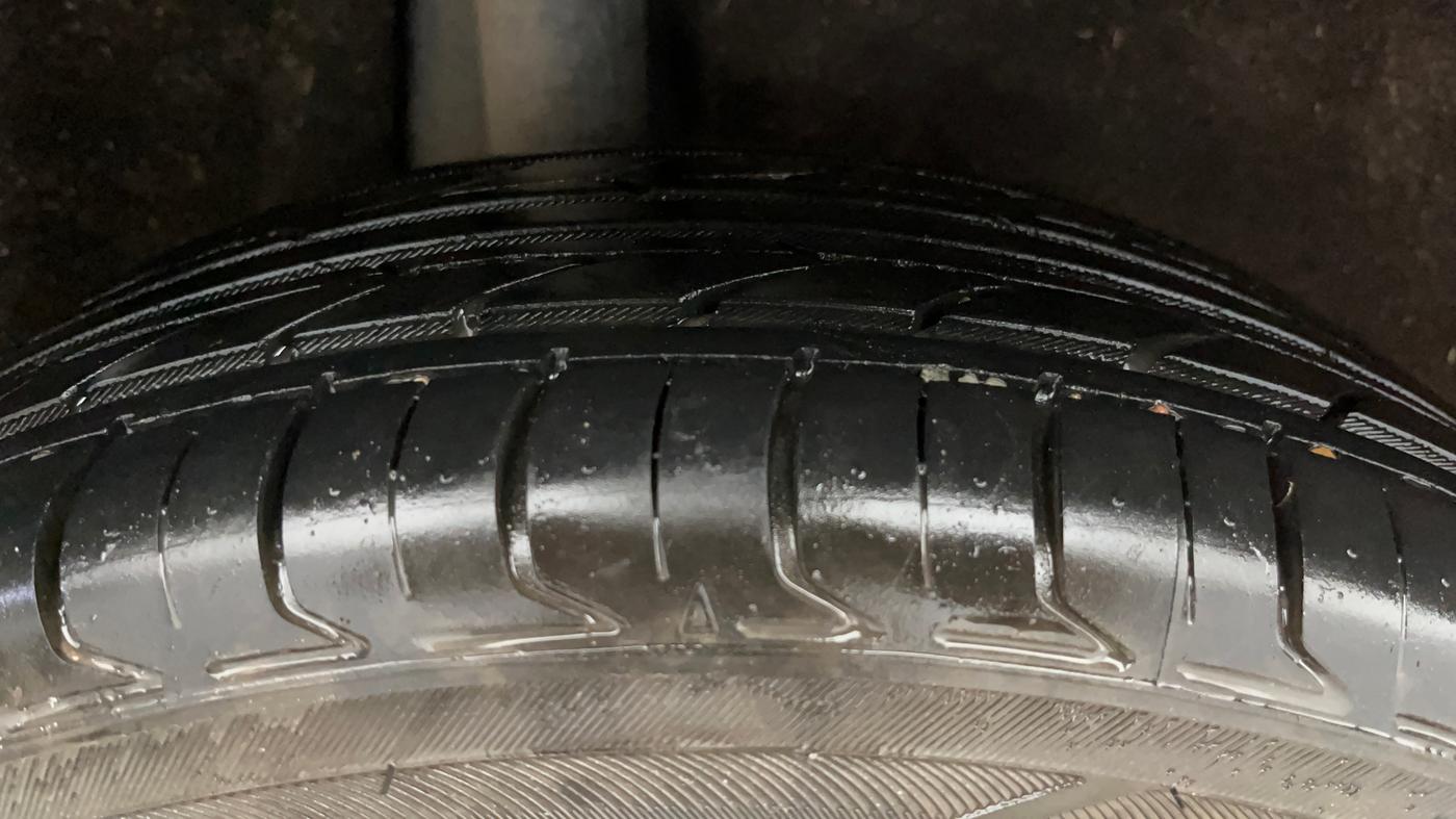 2019 Maruti Baleno DELTA PETROL 1.2, Petrol, Manual, 92,821 km, Right Rear Tyre Tread