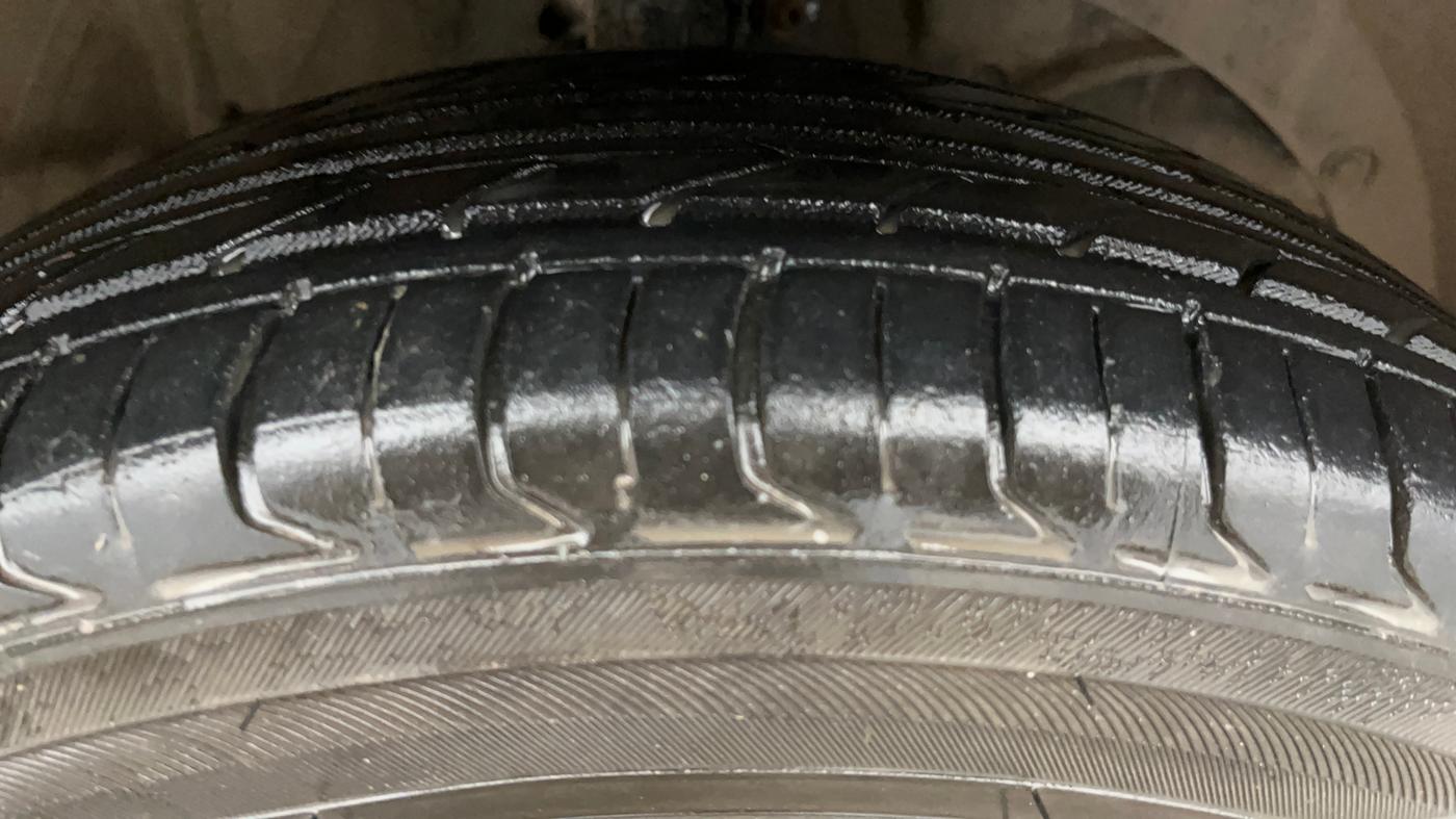 2019 Maruti Baleno DELTA PETROL 1.2, Petrol, Manual, 92,821 km, Right Front Tyre Tread