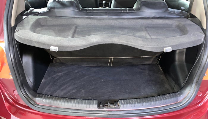 2014 Hyundai Grand i10 ASTA 1.2 KAPPA VTVT, Petrol, Manual, 61,531 km, Boot Inside