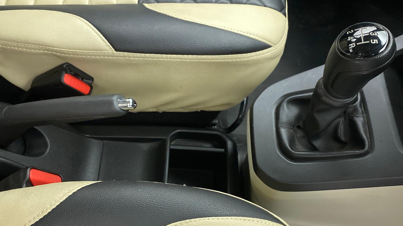 2020 Maruti New Wagon-R VXI 1.0, Petrol, Manual, 15,389 km, Gear Lever