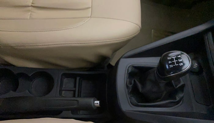 2017 Ford Figo Aspire TITANIUM 1.2 PETROL, Petrol, Manual, 57,602 km, Gear Lever