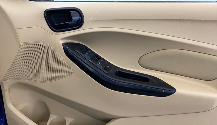 2017 Ford Figo Aspire TITANIUM 1.2 PETROL, Petrol, Manual, 57,602 km, Driver Side Door Panels Control