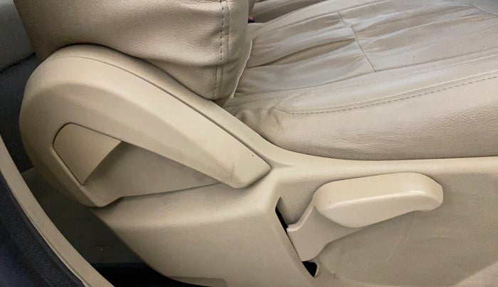 2017 Ford Figo Aspire TITANIUM 1.2 PETROL, Petrol, Manual, 57,602 km, Driver Side Adjustment Panel