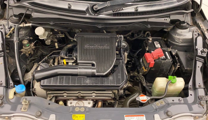 2013 Maruti Swift Dzire VXI, Petrol, Manual, 67,105 km, Open Bonet