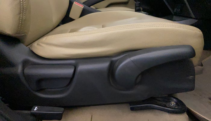 2015 Honda City 1.5L I-VTEC VX, Petrol, Manual, 44,971 km, Driver Side Adjustment Panel