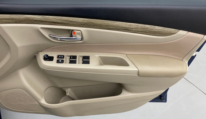 2020 Maruti Ciaz 1.5 SIGMA SHVS, Petrol, Manual, 11,975 km, Driver Side Door Panels Control