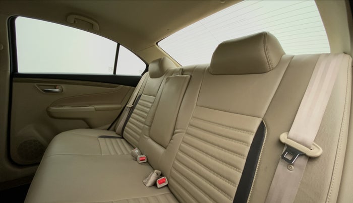 2020 Maruti Ciaz 1.5 SIGMA SHVS, Petrol, Manual, 11,975 km, Right Side Rear Door Cabin