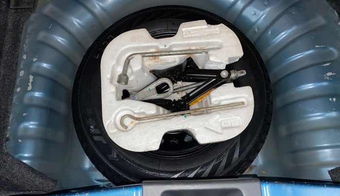 2017 Nissan Micra Active XV, Petrol, Manual, 24,783 km, Spare Tyre