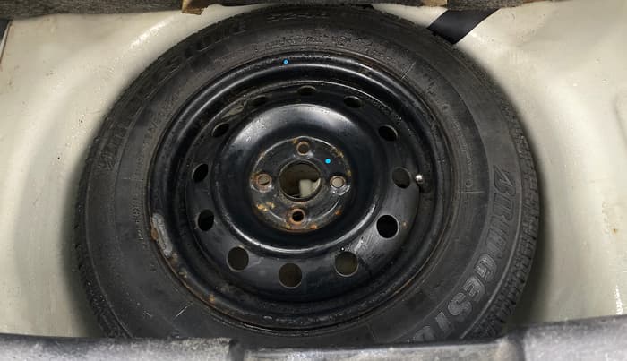 2013 Maruti Swift VDI, Diesel, Manual, 90,343 km, Spare Tyre