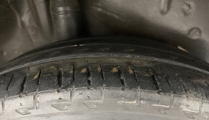 2020 Honda City 1.5L I-VTEC VX CVT, Petrol, Automatic, 61,327 km, Right Rear Tyre Tread