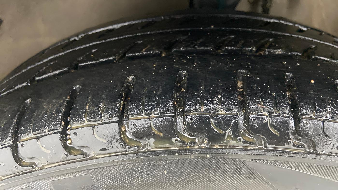 2012 Maruti Alto K10 VXI, Petrol, Manual, 91,246 km, Left Front Tyre Tread