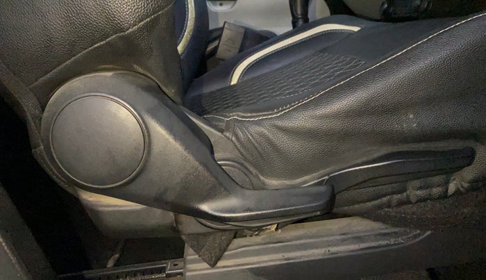 2017 Maruti IGNIS ALPHA 1.2, Petrol, Manual, 47,542 km, Driver Side Adjustment Panel