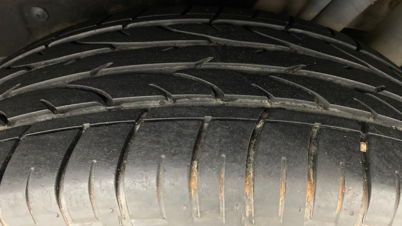 2018 Mahindra MARAZZO M8 7 STR, Diesel, Manual, 16,097 km, Left Rear Tyre Tread