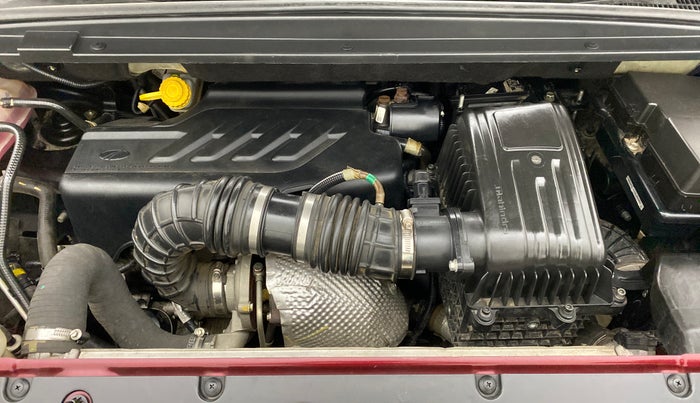 2018 Mahindra MARAZZO M8 7 STR, Diesel, Manual, 16,097 km, Open Bonet