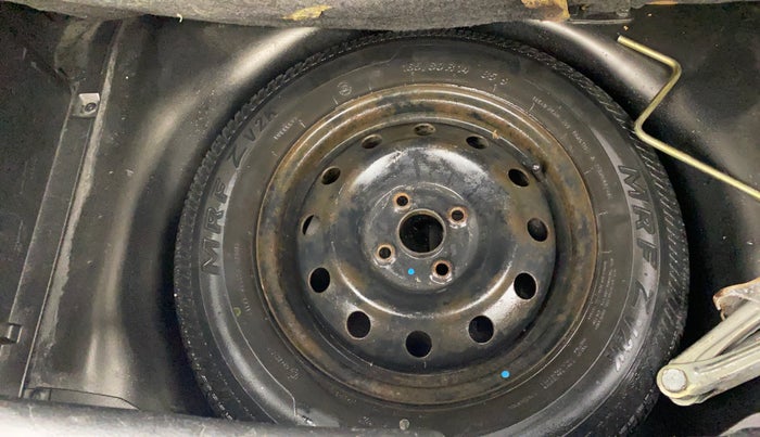 2017 Maruti Swift VDI, Diesel, Manual, 99,975 km, Spare Tyre