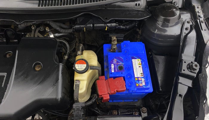 2017 Maruti Swift VDI, Diesel, Manual, 99,975 km, Engine View - Left